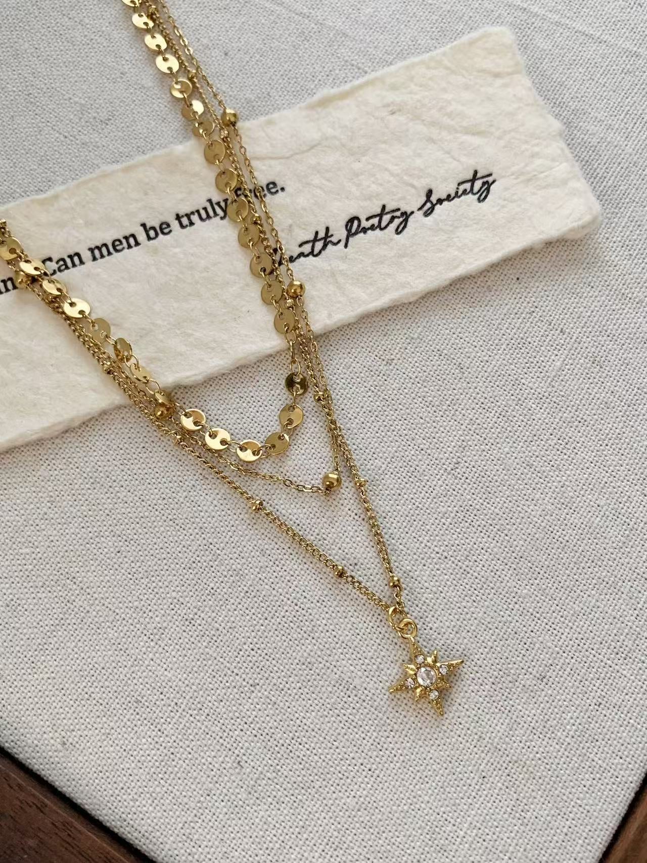 collier Nina